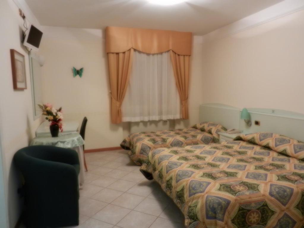 Hotel Ferranti Borgiano  Rom bilde
